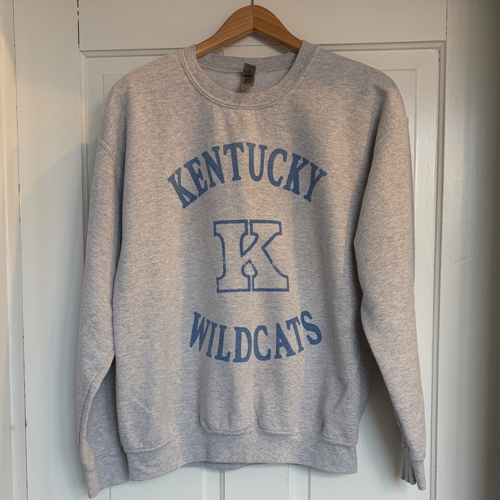 Gildan Gray University of Kentucky Wildcats Sweatshirt Size Medium